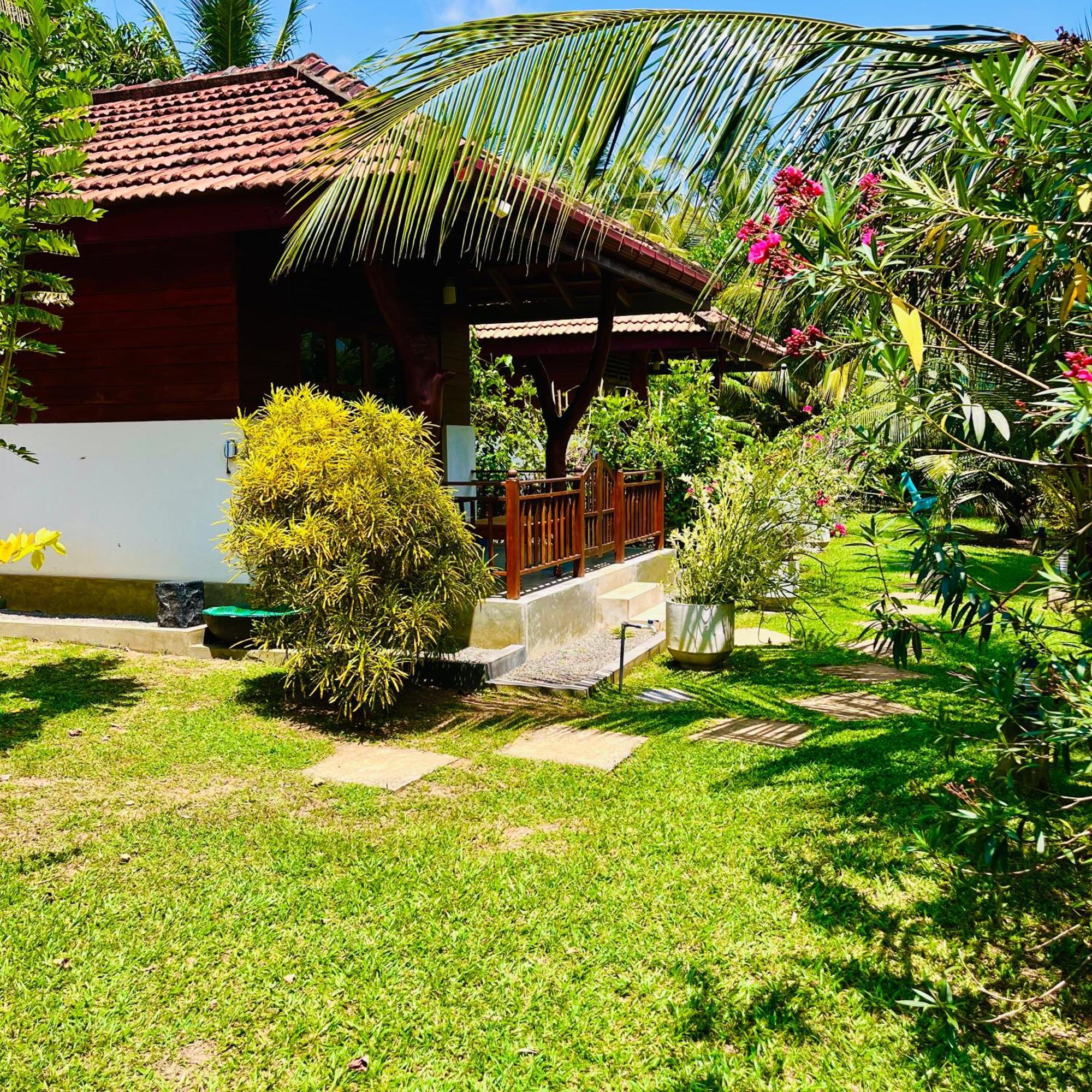 Hanguk Lanka Lagoon Villa Tangalle Exterior foto